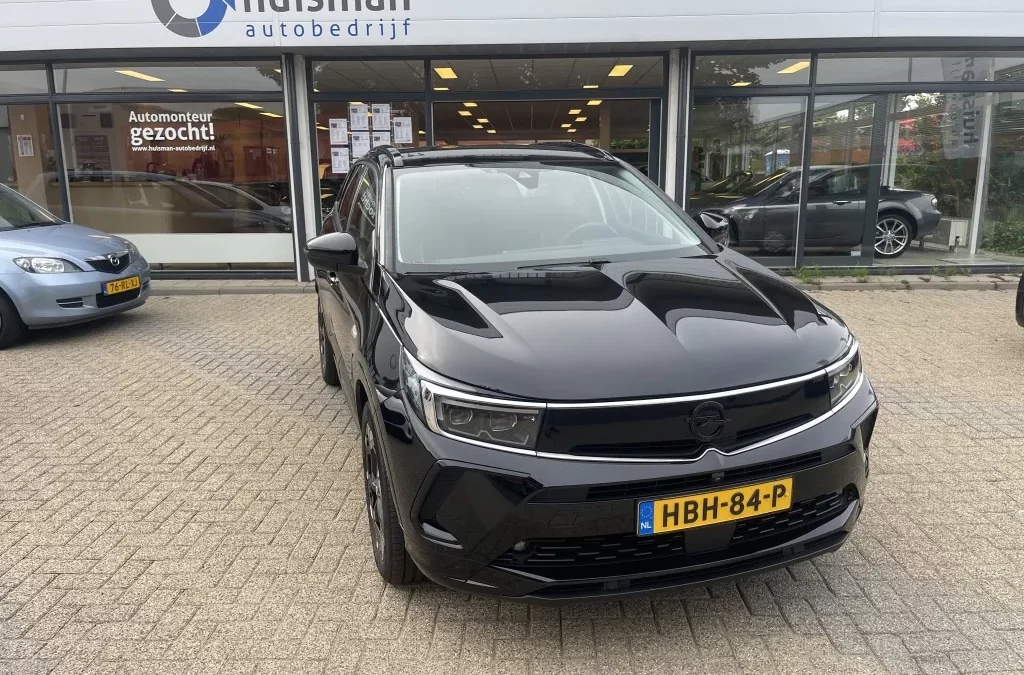 Opel Grandland 1.6 Turbo Hybrid 4×4 GSe 300pk